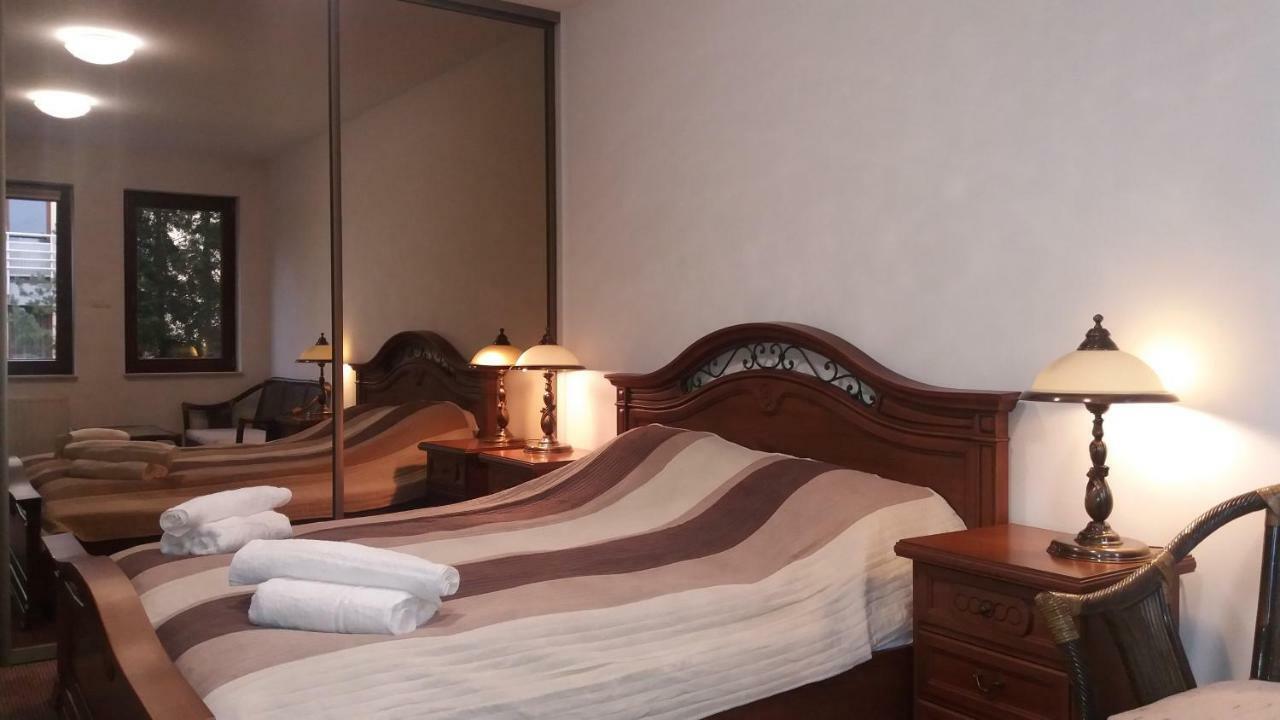 Apartamenty Hierowskiego 60G Katoviçe Dış mekan fotoğraf